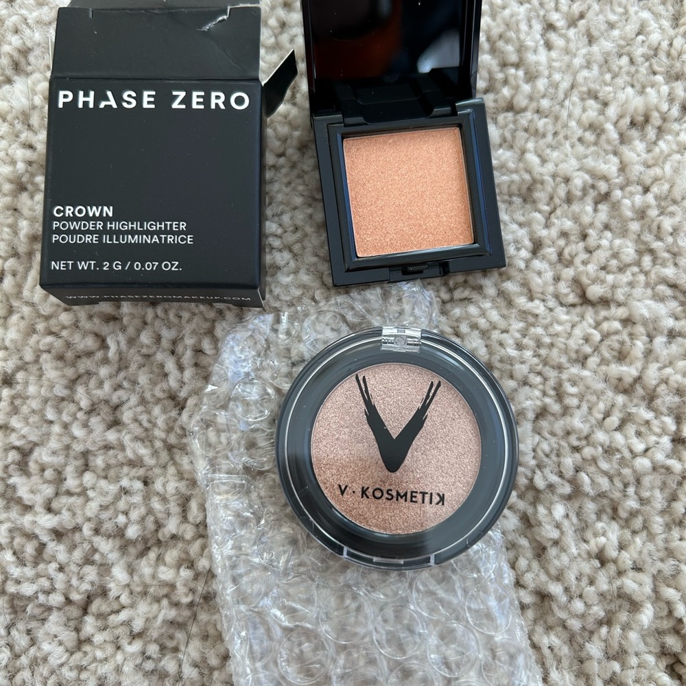 Crown Powder Highlighter - Peach